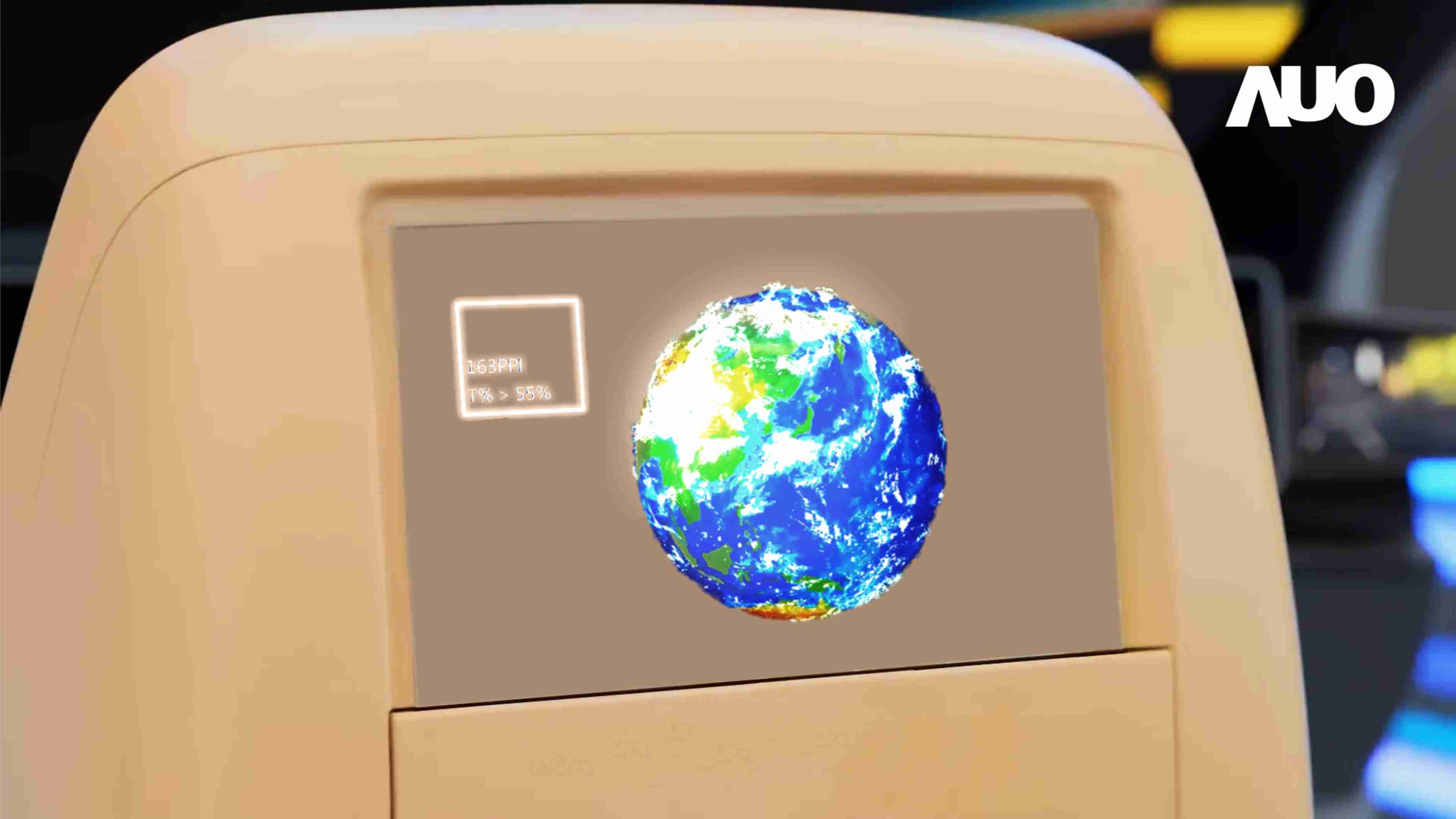 2121非凡突破设计与制程挑战，，，推出全球最高分辨率163ppi的13.5吋透明Micro LED面板，，，并积极布局智能车市场，，，，以期拓展透明显示应用的可能性